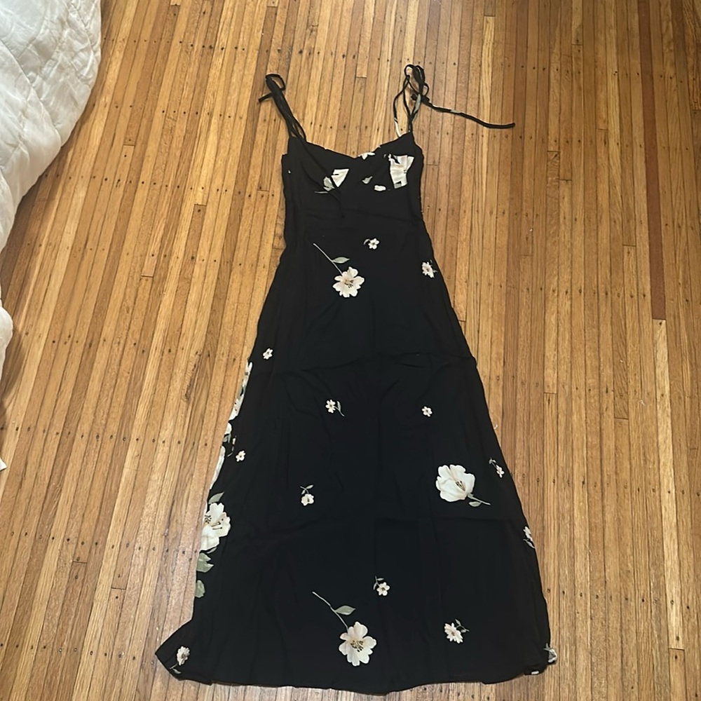 Reformation size 2 floral dress